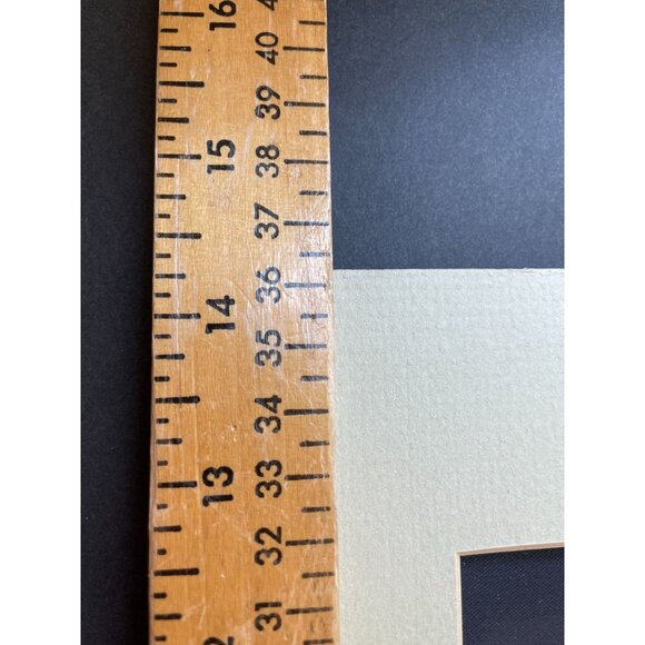 Floral Acrylic Painting On Silk With Beige Matting 14" X 18" Signed By Artist Vi - Picture 5 of 11